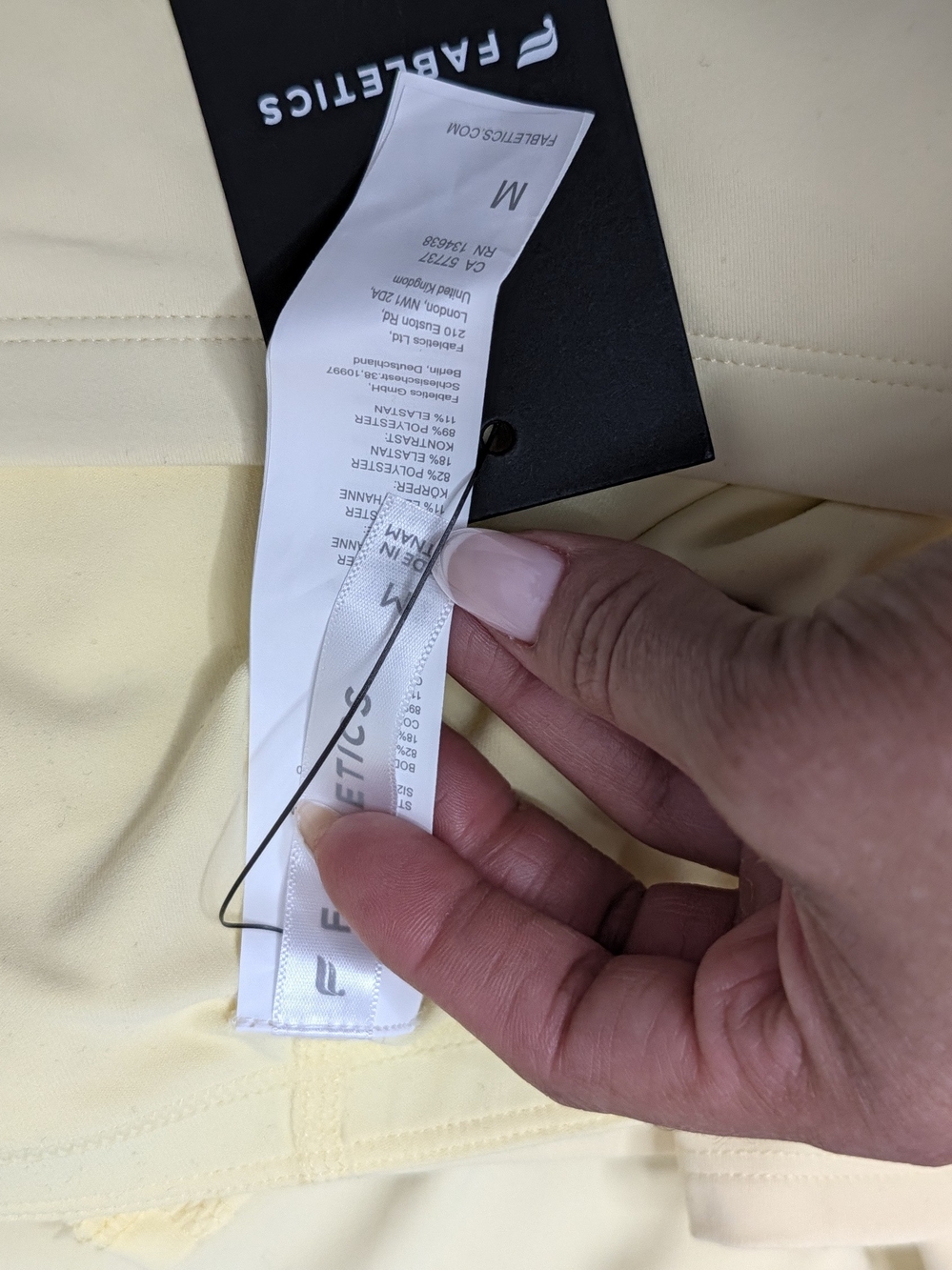 Fabletics Women’s Pale Yellow Skort - M